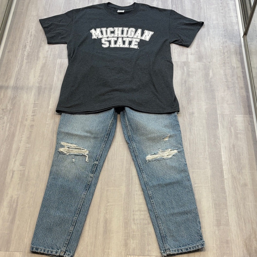ZARA Light Blue Denim Jeans with Michigan State charcoal gray TSHIRT